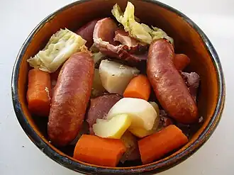 Avec une potée savoyarde