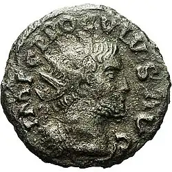 profil sur une monnaie argentée