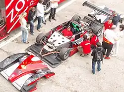 Proto 2&nbsp;litres FFSA décarrossé.