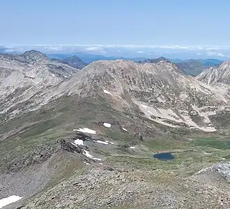 Puig de la Grava (et Portella de la Grava) depuis Ras del Carlit.