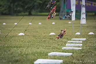 Départ d'une course de FPV Racing.