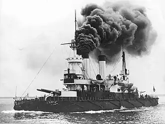 illustration de Amiral Seniavine (cuirassé)