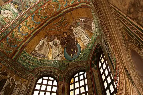 Cul-de-four de la chapelle absidiale de la basilique Saint-Vital de Ravenne, Italie, recouvert d'une mosaïque byzantine du VIe&nbsp;siècle.