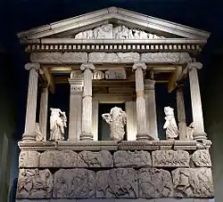 Monument des Néréides, reconstitution de la façade, British Museum.