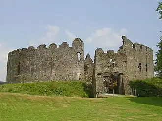 Shell-Keep de Restormel Castle.