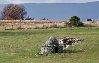 Aiguier au Revest-du-Bion.