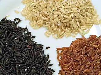 Trois variétés de riz de Camargue.