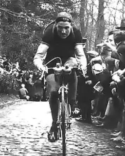 Roger DECOCK, coureur Bertin engagé lors du Tour des Flandres.