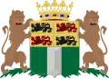 blason constitué d'un drapeau vert et blanc et de quatre lions en miniature encadré par deux lions de part et d'autre et surmonté par une couronne jaune
