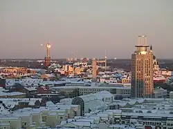 La tour sud et Södermalm.