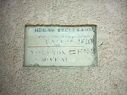 Une plaque de la crue de 1840 à Quincieux.