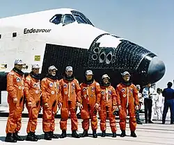 Hieb, Chilton, Brandenstein, Akers, Thuot, Thornton et Melnick