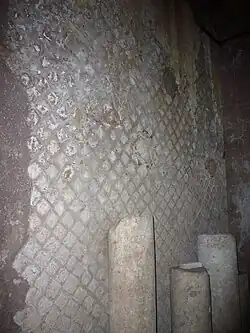 Mur en opus reticulatum.