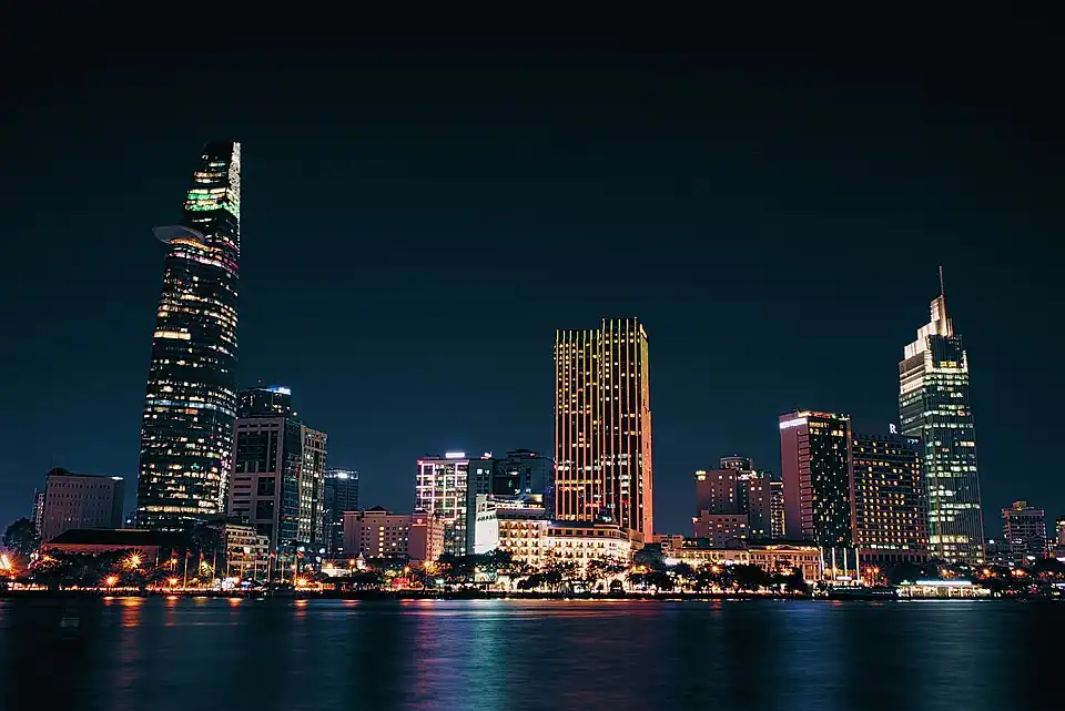 Le district 1 vu de Thu Thiem.