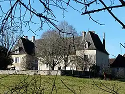 Le logis du château de la Cave.