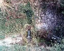 Source naturelle à Saint-Cyprien.