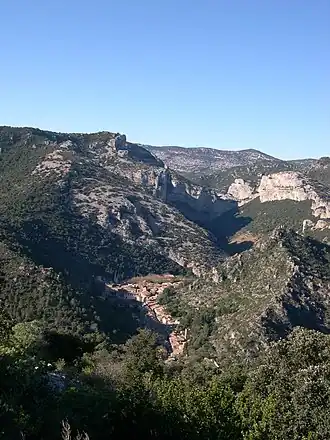 Vue générale de Saint-Guilhem-le-Désert.