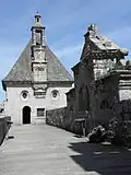 La chapelle du château v vue extérieure.