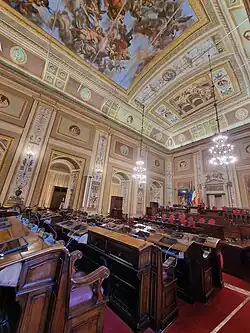 Description de cette image, également commentée ci-après