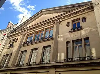 Salle Wagram : façade rue de Montenotte.