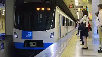 Quai de la ligne Tōhō.