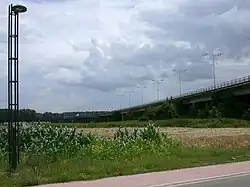 Le Scharbergbrug surplombant la Meuse.