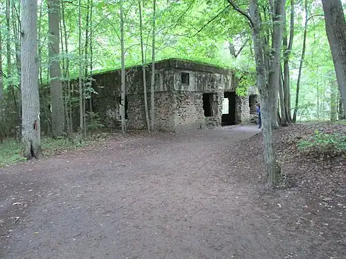 Bunker de Martin Bormann probablement (no&nbsp;19 ci-dessus).