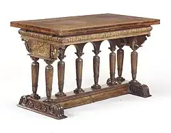 Table « en éventail » (3e quart du XVIe siècle, Metropolitan Museum of Art).
