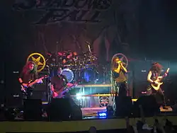 Description de l'image ShadowsFallLive.jpg.