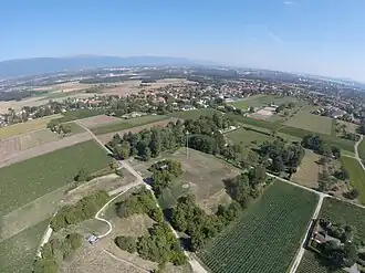 Vue aérienne du signal de Bernex en direction de Genève.