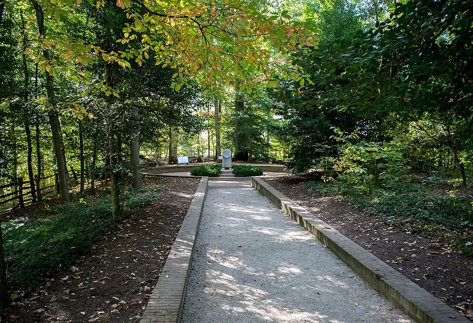 Vue du mémorial de Mount Vernon
