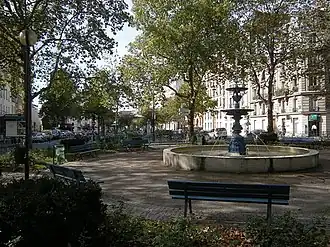 Image illustrative de l’article Square Courteline