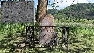 Stèle en souvenir de Pierre Castella tué par les Allemands en 1943.