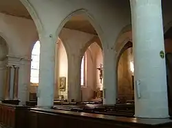 Nef et collatéral sud.