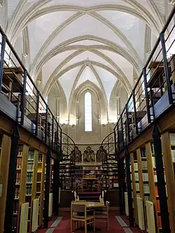 Bibliothèque principale.