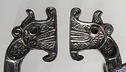 Motif picte : animaux affrontés (trésor de Saint-Ninian)