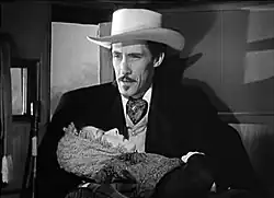 Hatfield (John Carradine).