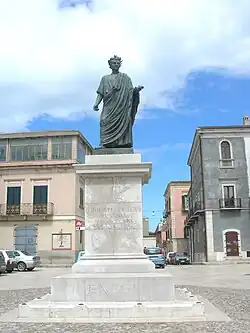 Statue d'Horace.