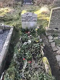 Tombe de Sylvia Plath, Heptonstall