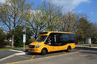 Un minibus de la navette N82 assure la desserte des lotissements de Marly en connexion avec l'actuelle liane L2.