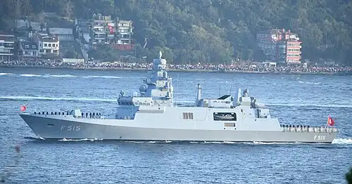Frégate TCG Istanbul de la marine turque.