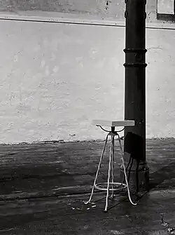 Tabouret de bar "Tour Eiffel" des années 1950, Paris.