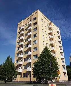 Tour au Teiskontie 7.