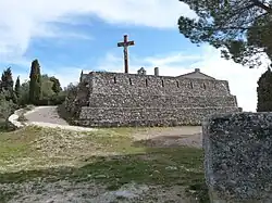 La terrasse du calvaireVue d'en basdu N.E. vers le S.-O.