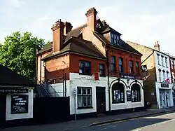 Description de cette image, également commentée ci-après