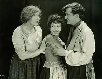 Rose Dione, Nena Quartaro et Gaston Glass (photo promotionnelle)