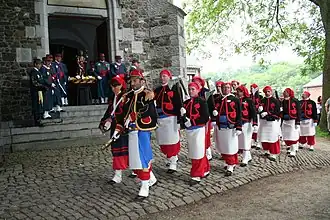Les zouaves de la Saint-Roch de Thuin