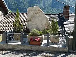 Le monument aux morts.