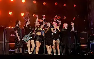 Description de cette image, également commentée ci-après