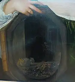 Peinture représentant, dans le reflet d'un miroir, un table couverte de pièces et autres richesses.